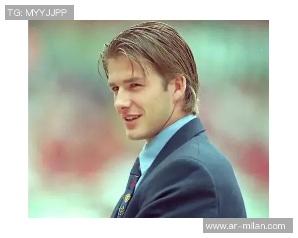 《天下足球追球星特辑:揭示足坛巨星背后的故事与传奇人生》 《天下足球追球星特辑:揭示足坛巨星背后的故事与传奇人生》